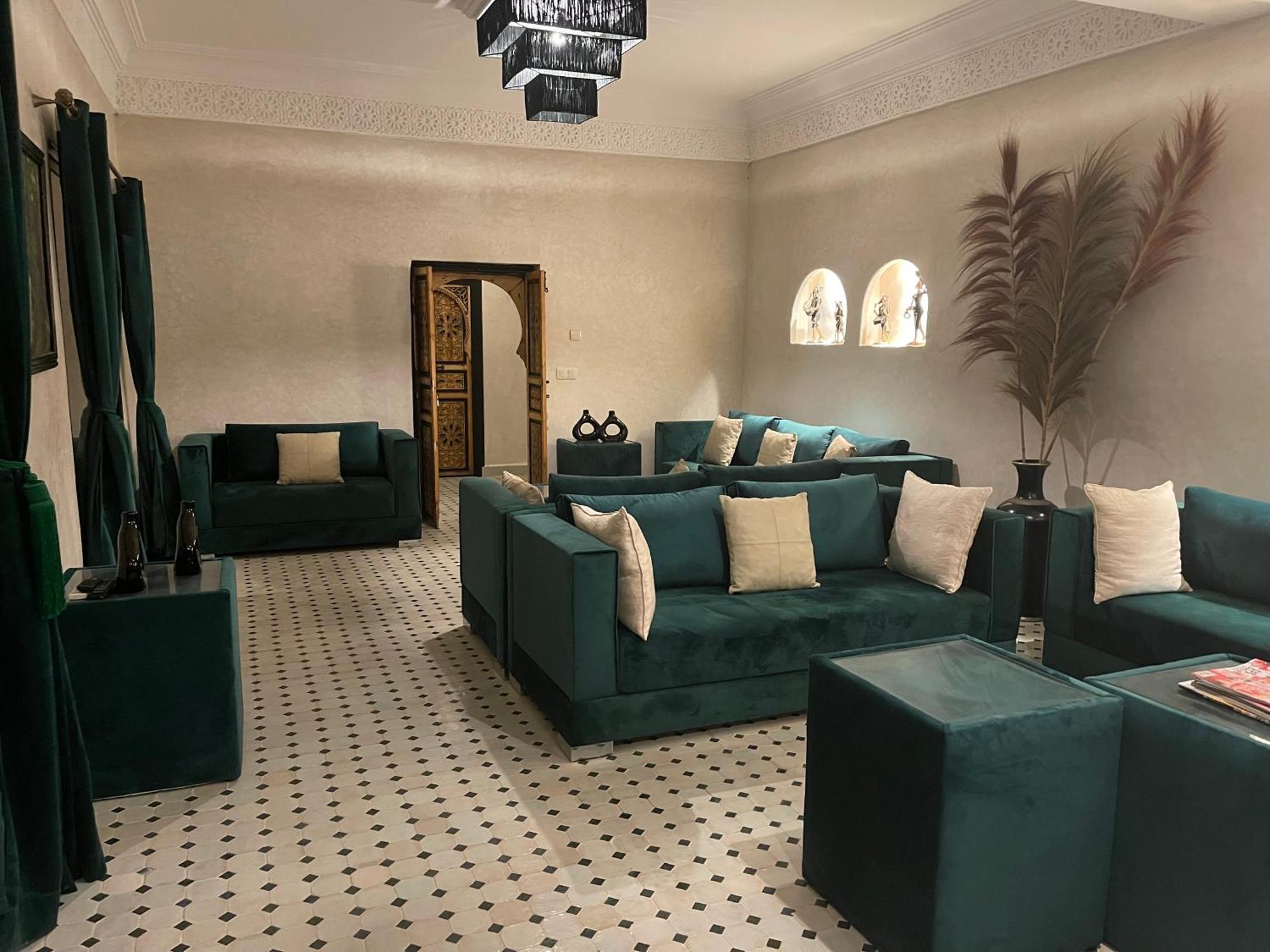 Just V Hotel & Spa Ouled Hassoune Екстериор снимка
